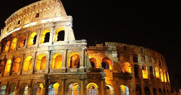Discover here Rome by Night with a Local Guide