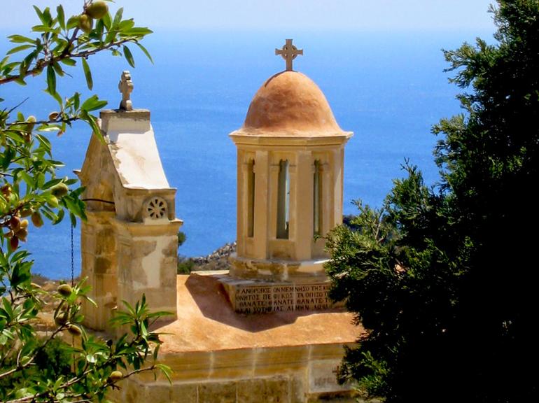 Christian Paths of Crete with Wine Tasting - at the Era of Apostle Paul - Limo 3-seats Premium Class