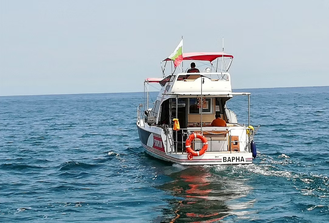Super Yacht Exclusive Rental with Food and Drinks In Balchik - 5 Hours