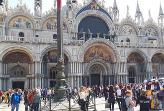 Venice 1 day tour from Milan - Hotel pick-up