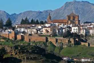 Day trip from Cadiz to the white villages from (Ronda, Arcos ...)