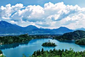 Lake Bled and Ljubljana- Full-Day Private Tour 