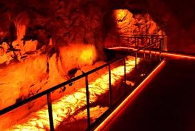 Volcanic Caves & Volcanism Centre Tour
