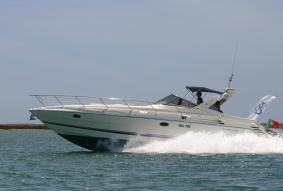 Yacht Charter - Power Boat (1/2 Day)