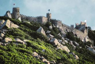  Private Day Walk: Sintra, Legends and Medieval Stories