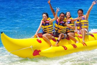 Water Inflatables & Banana Boat Rides (30 min)