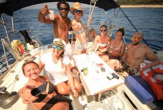Yacht Super Party Trip - Hvar Island