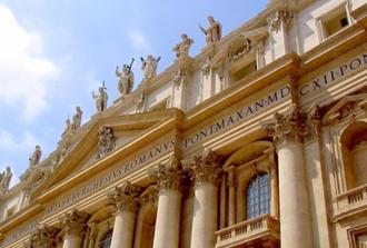 Vatican, Colosseum and Catacombs Tour with Lunch