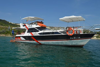Super Yacht Exclusive Rental with Food and Drinks In Balchik - 4 Hours