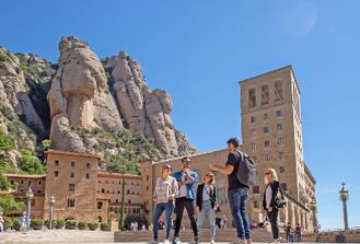 Montserrat Monastery Visit with Aeri Cable Car included and Lunch at Farmhouse